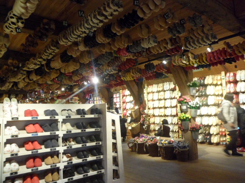 clogs shop near me